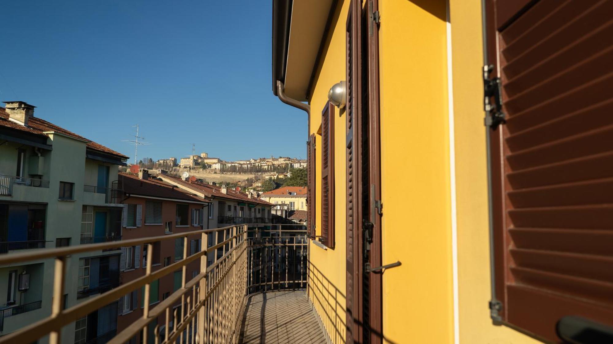 Appartamento Casa Manara - Sunset View Bergamo Esterno foto